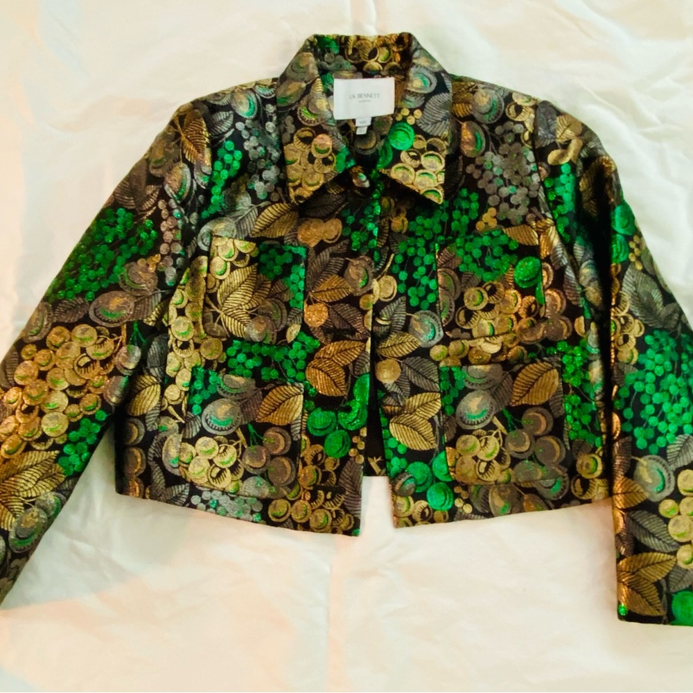 Elegant Green and Gold Women's Jacket